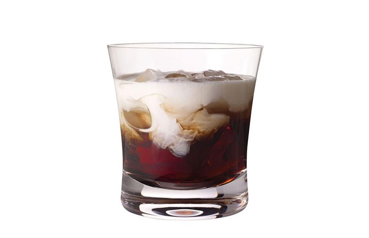 White Russian cocktail thumbnail