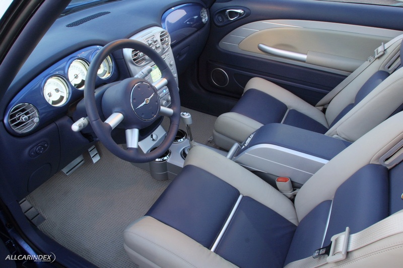 California Cruiser interior front seats