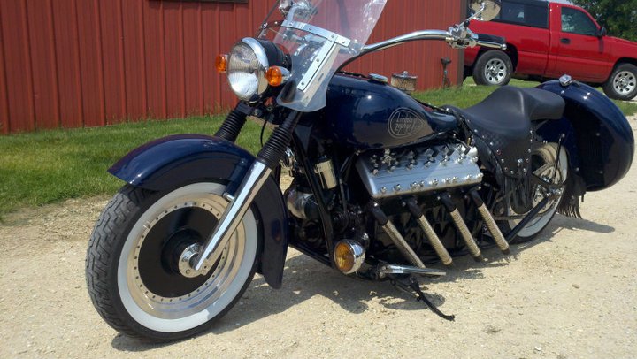 Custom motorcycle with Lincoln-Zephyr V12 07