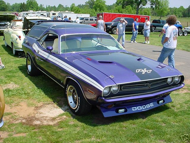 Challenger wagon from the 70's, front.