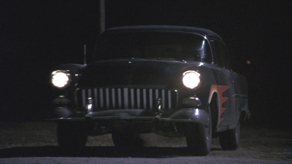Chevrolet из фильма Иногда Они Возвращаются (1991), тёмный кадр