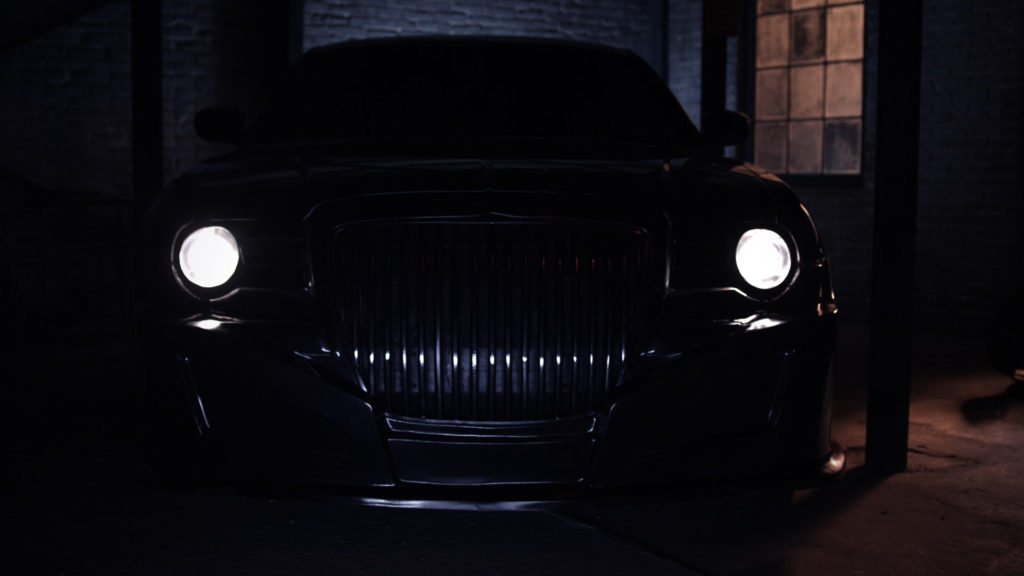 Chrysler 300C из фильма Автомобиль Дорога Мести (2019)