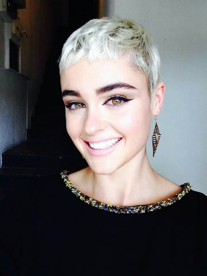 Stefania Ferrario, Стефания Феррарио