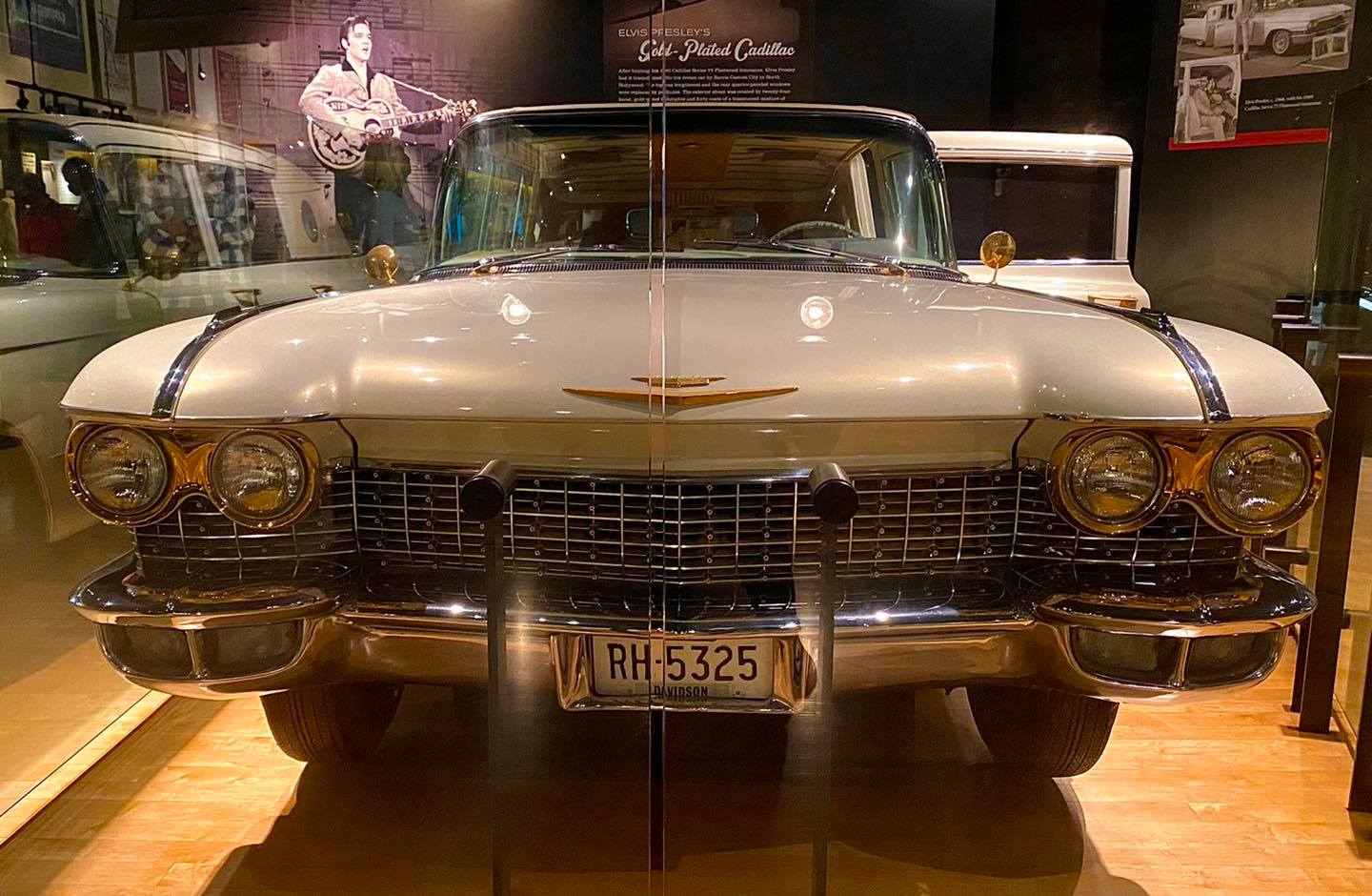 1960 Cadillac Series 75 Fleetwood Limousine Элвиса Пресли - построен Джорджем Баррисом - фото 16.