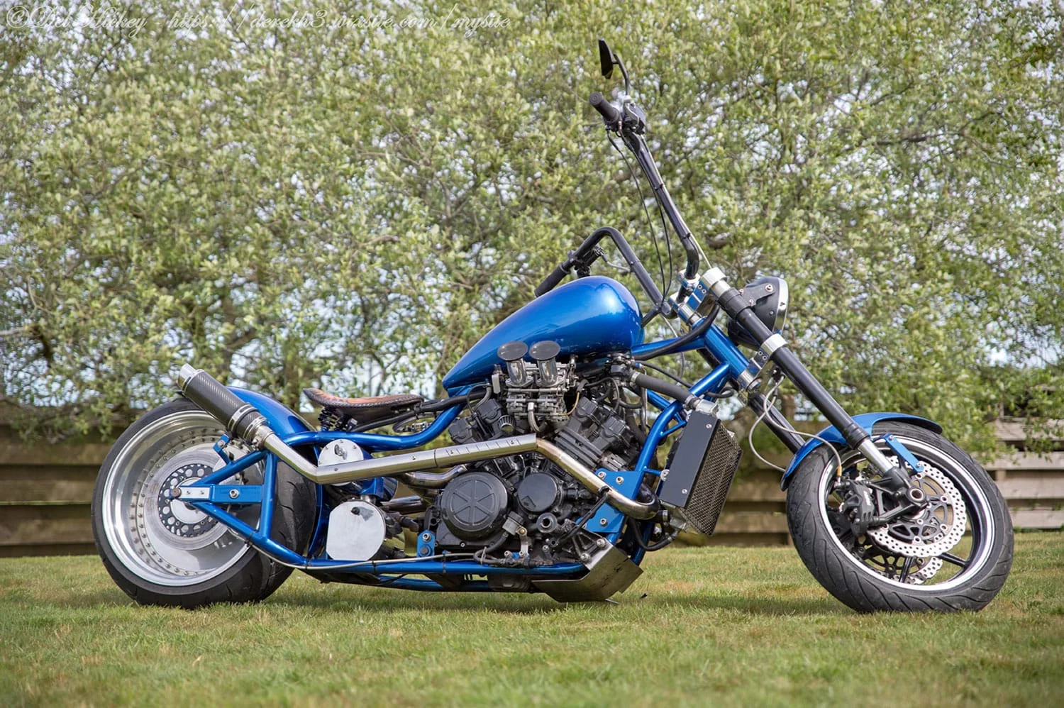 Чоппер с двигателем V4 от мотоцикла Yamaha V-Max, фото 03.