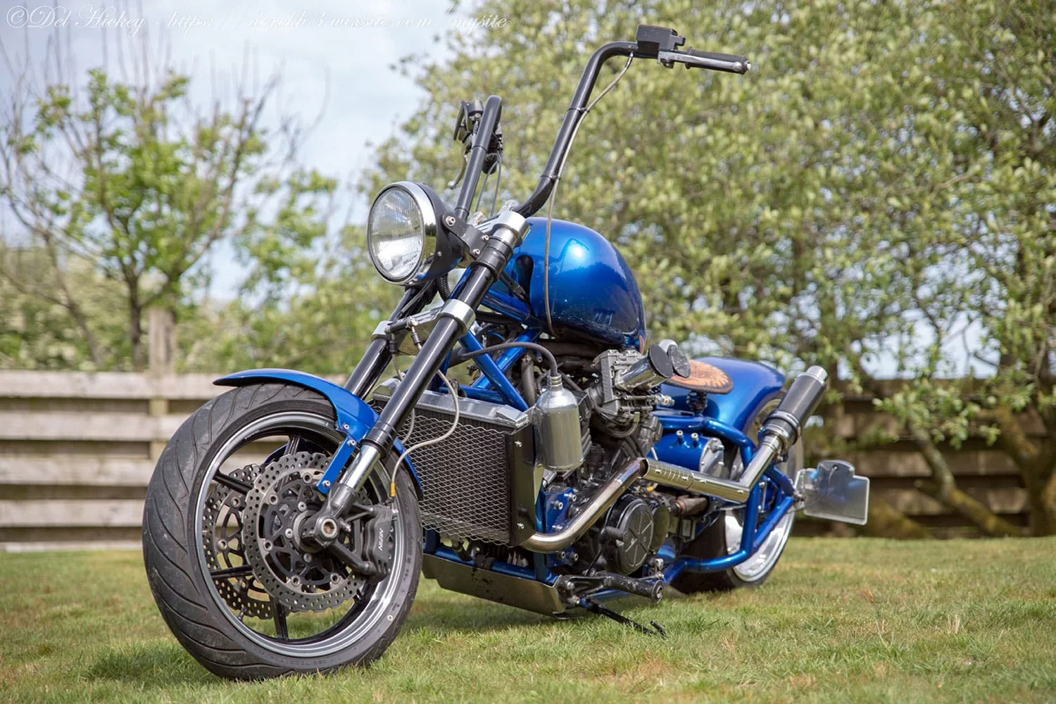 Чоппер с двигателем V4 от мотоцикла Yamaha V-Max, фото 06.