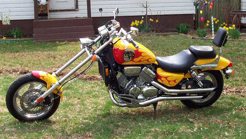 Чоппер с двигателем Honda VF 750, V4, фото 01.
