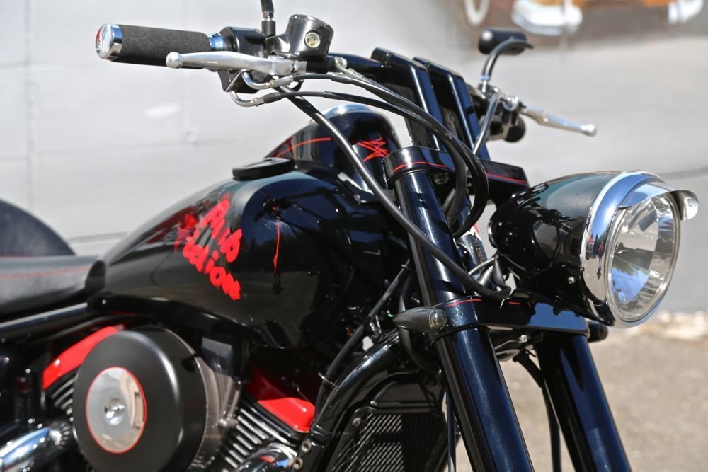 Кастомный мотоцикл Kawasaki 2000-ого года выпуска, фото 16.