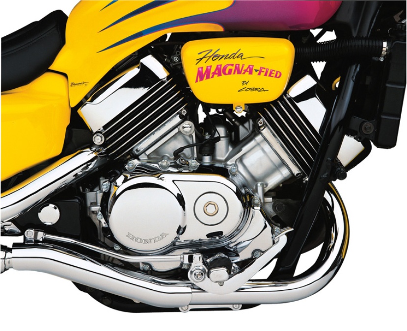 Кастомный мотоцикл Honda Magna из мастерской Cobra Customs, фото 04.