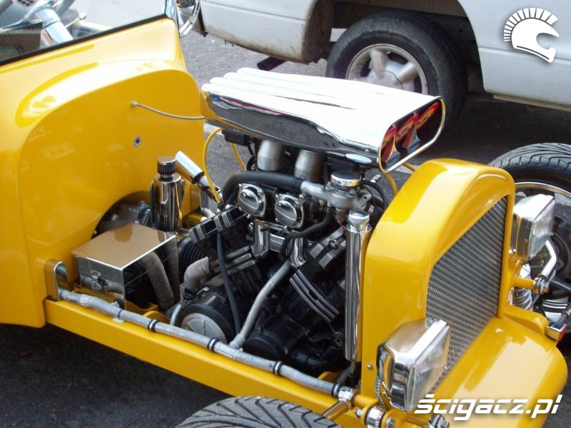 Хот-род Ford Model T с двигателем V4 от мотоцикла Yamaha V-Max, фото 03.