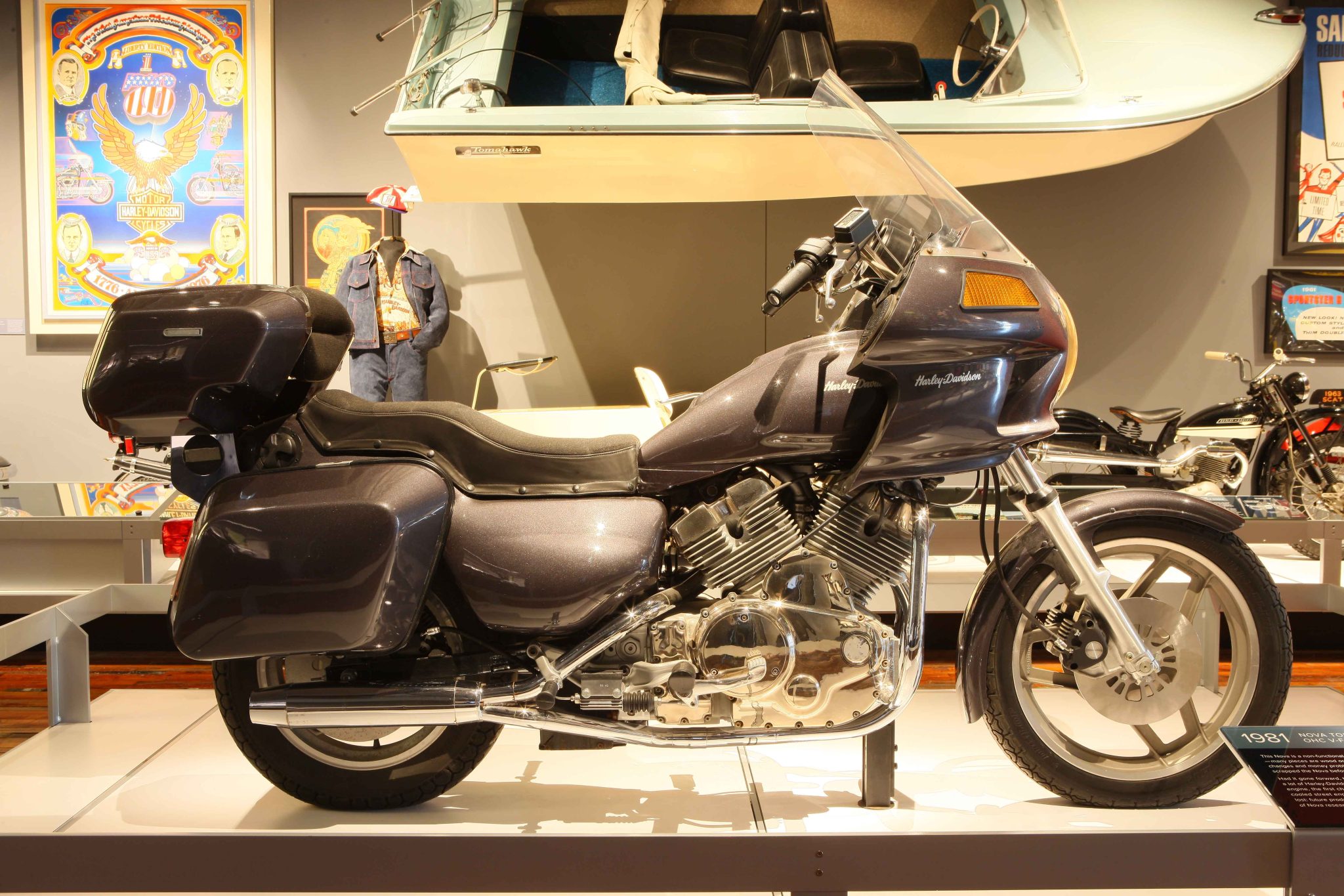 Прототип Harley-Davidson Nova с двигателем V4, фото 03.