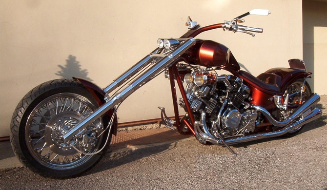 Чоппер с двигателем Honda VF750, V4, фото 01.
