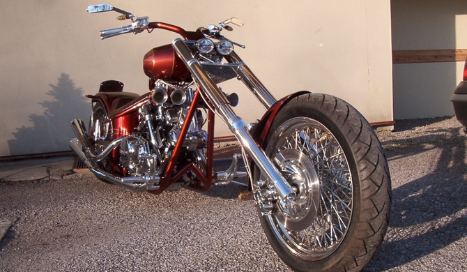 Чоппер с двигателем Honda VF750, V4, фото 04.
