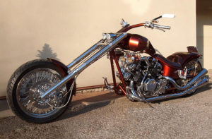 мотоциклы круизеры с японскими двигателями V4, масл-байки, мускул байки