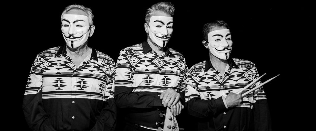 Hot Chickens, промо фото для нового альбома, Rock-n-roll Vendetta 2025