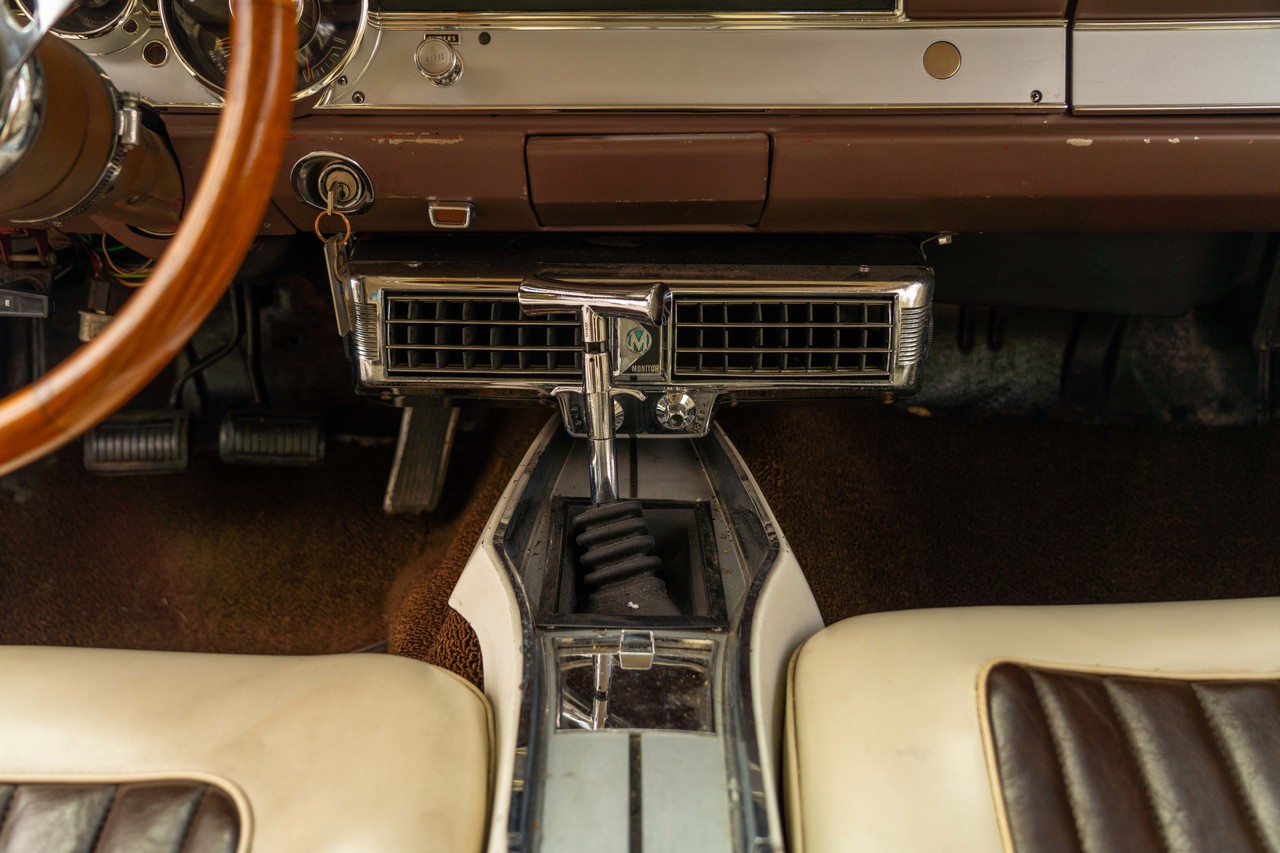 1967 Plymouth Barracuda из фильма Корки, интерьер, фото 10.