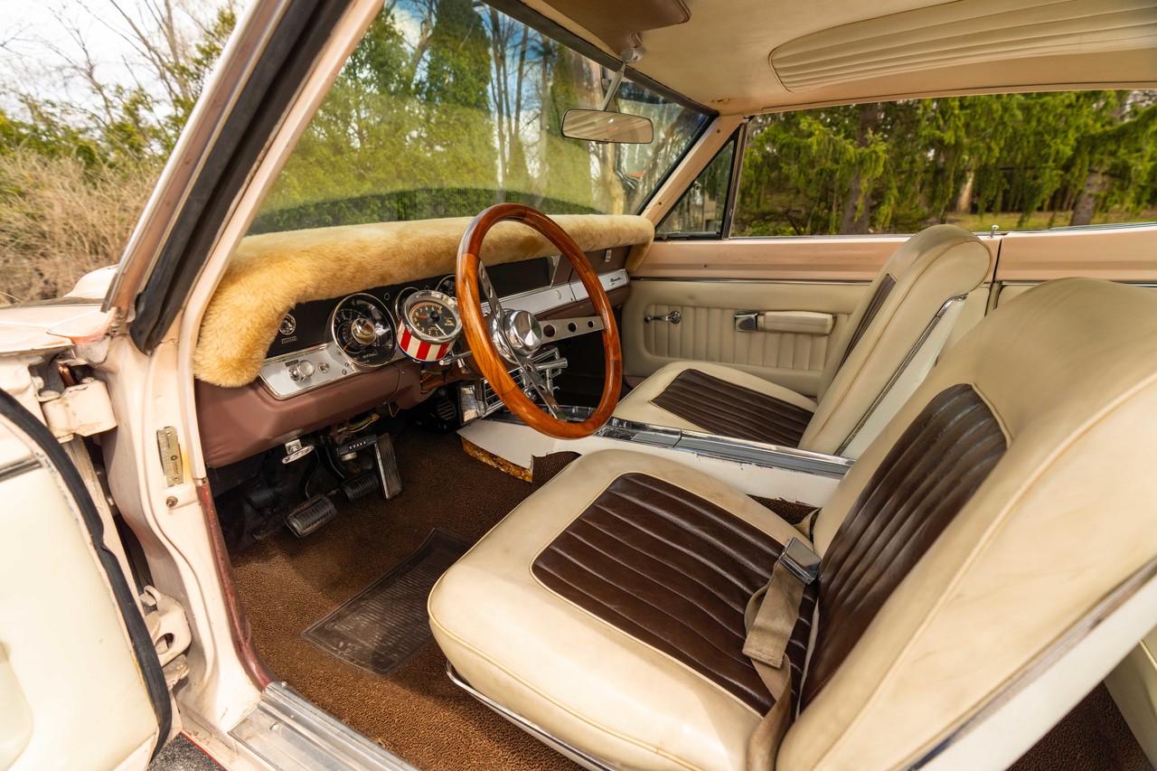 1967 Plymouth Barracuda из фильма Корки, интерьер, фото 13.