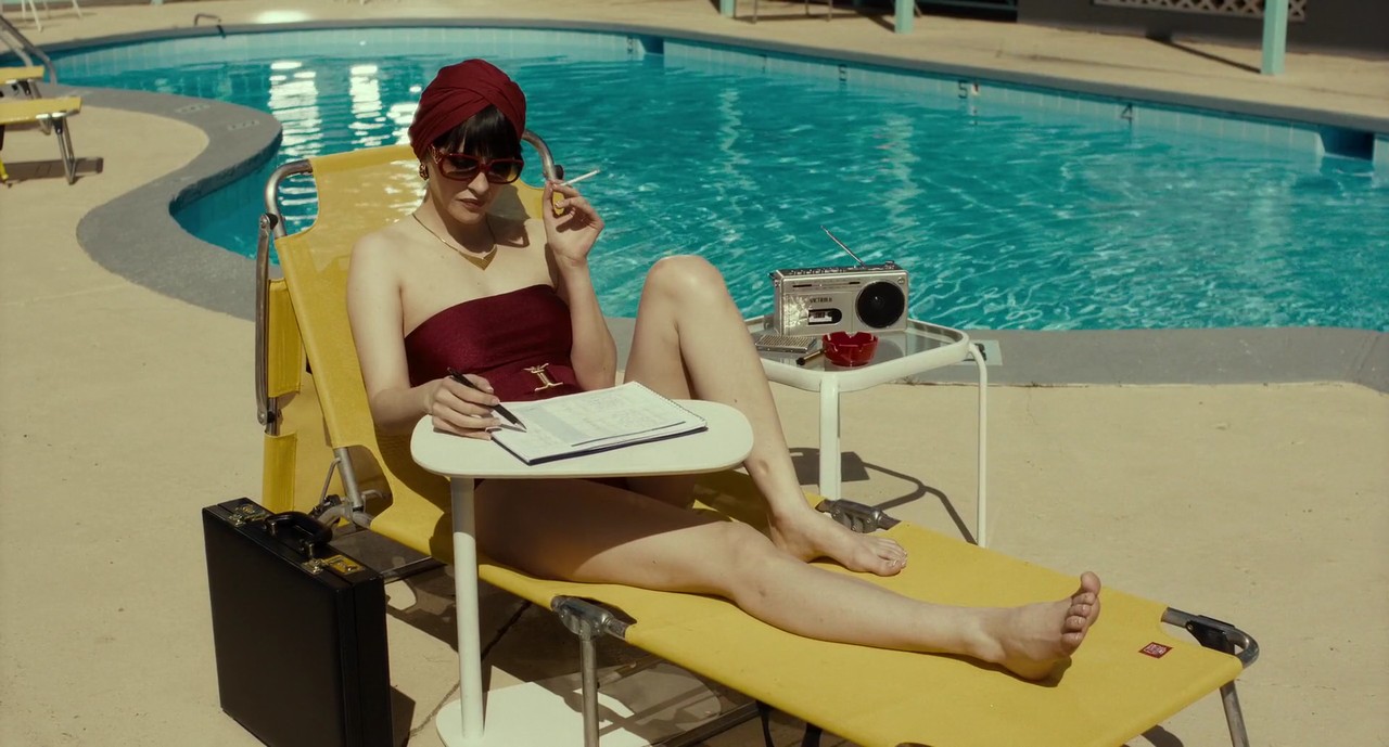 honey-dont-2025-10 Чери (Лера Абова) в фильме Honey Don't 2025