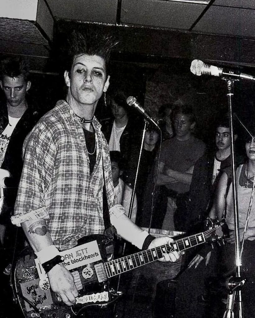 Mike Ness - Social Distortion (1983), Mommy’s Little Monster tour at Cathay de Grande, Los Angeles