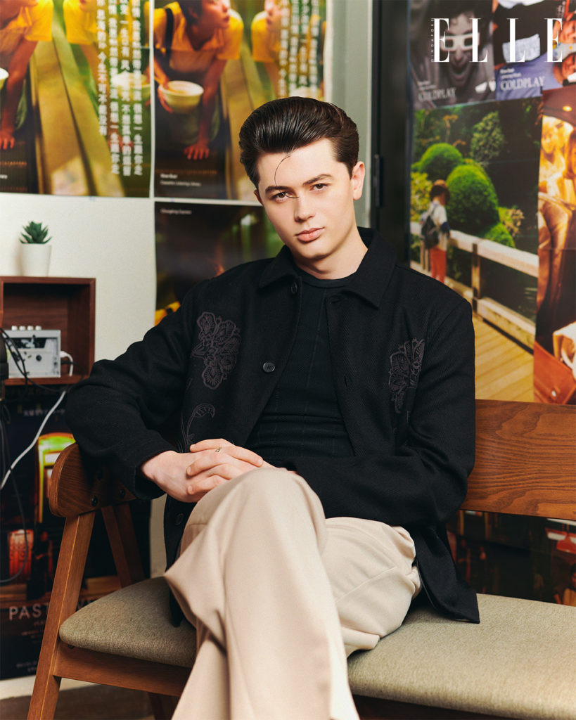 Эллиот Джеймс Рией, современный рок-н-ролл