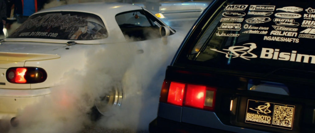 Прирожденный Гонщик, Кадр из фильма Born To Race 2011