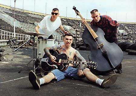 Meantraitors времен Titanic Music: Стас Богорад, Владислав Лящук, Дмитрий Djazz Ильин