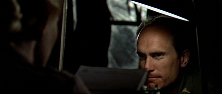 Роберт Дюваль в фильме M.A.S.H., Госпиталь Мэш