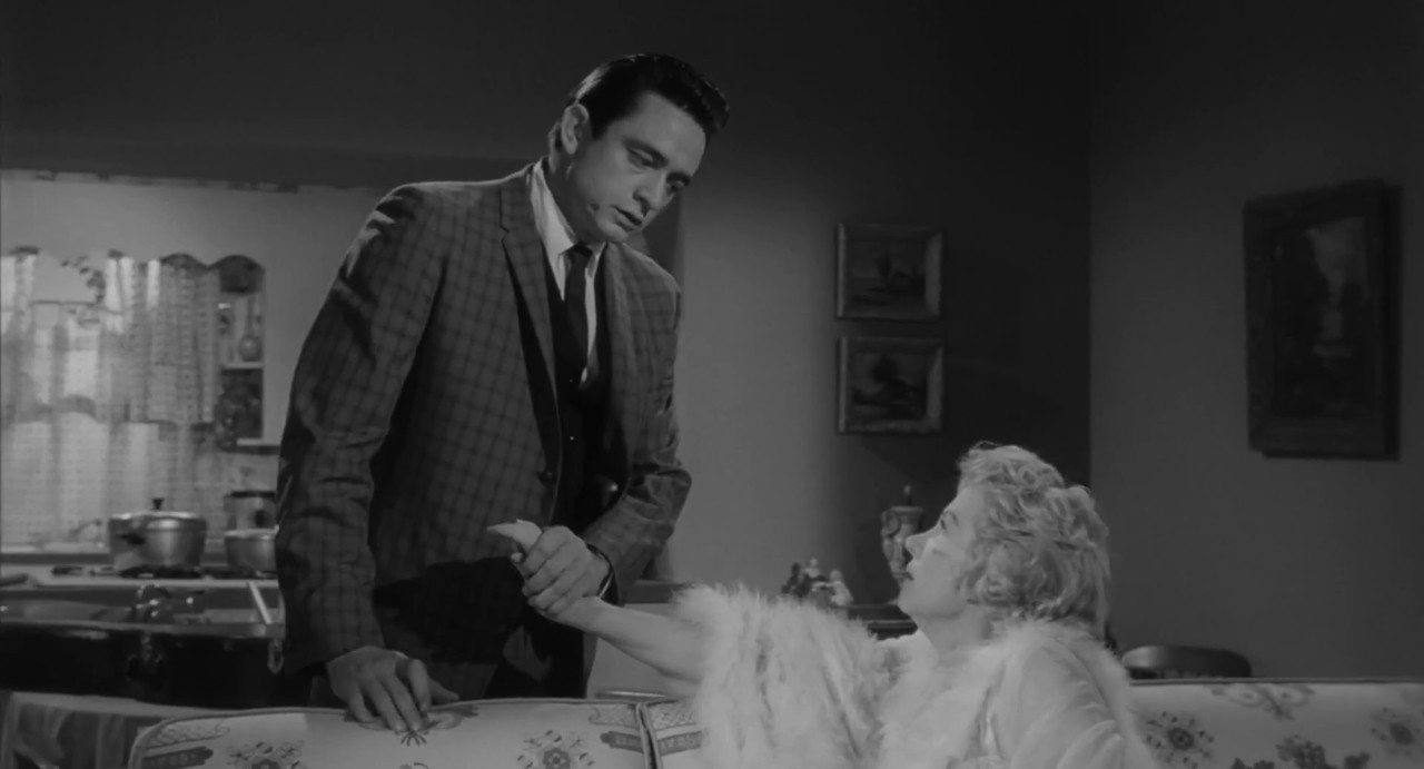 five-minutes-to-live-18 Джонни Кэш и Кэй Форрестер в фильме Five Minutes To Live, 1961