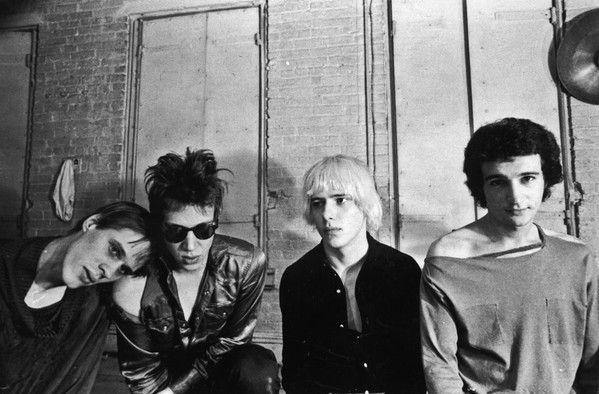 Television: Том Верлен, Ричард Хэлл, Ричард Ллойд, Билли Фикка