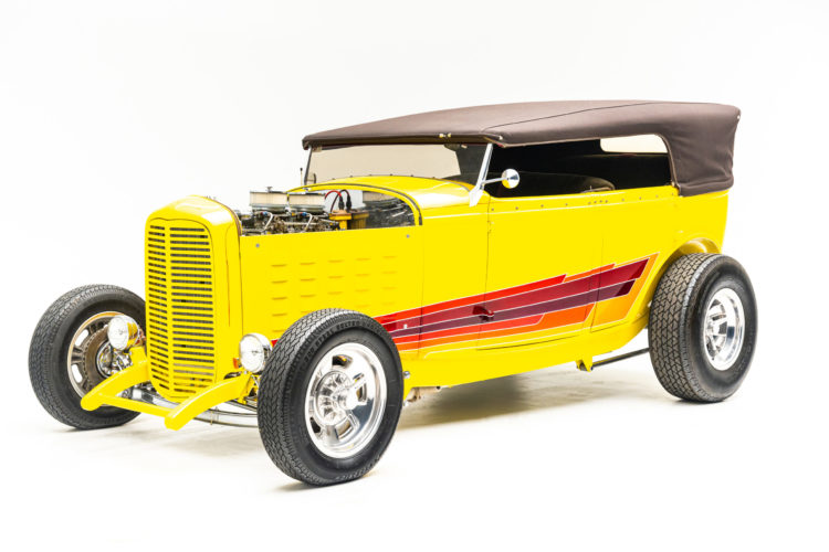 1932 Ford фаэтон хот-род Tom's Tub II из клипа Van Halen - Hot For Teacher, экстерьер, фото 01.