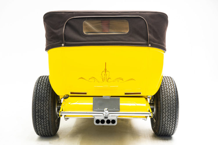 1932 Ford фаэтон хот-род Tom's Tub II из клипа Van Halen - Hot For Teacher, экстерьер, фото 05.