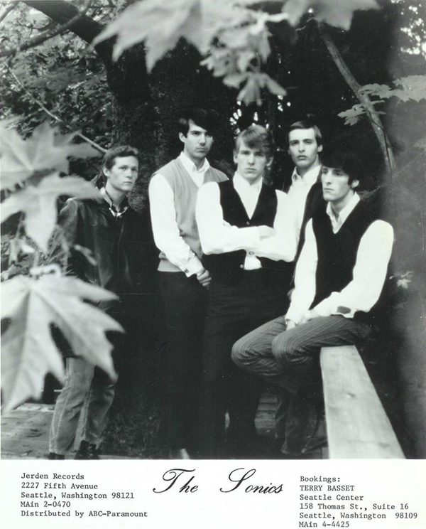The Sonics, открытка с группой