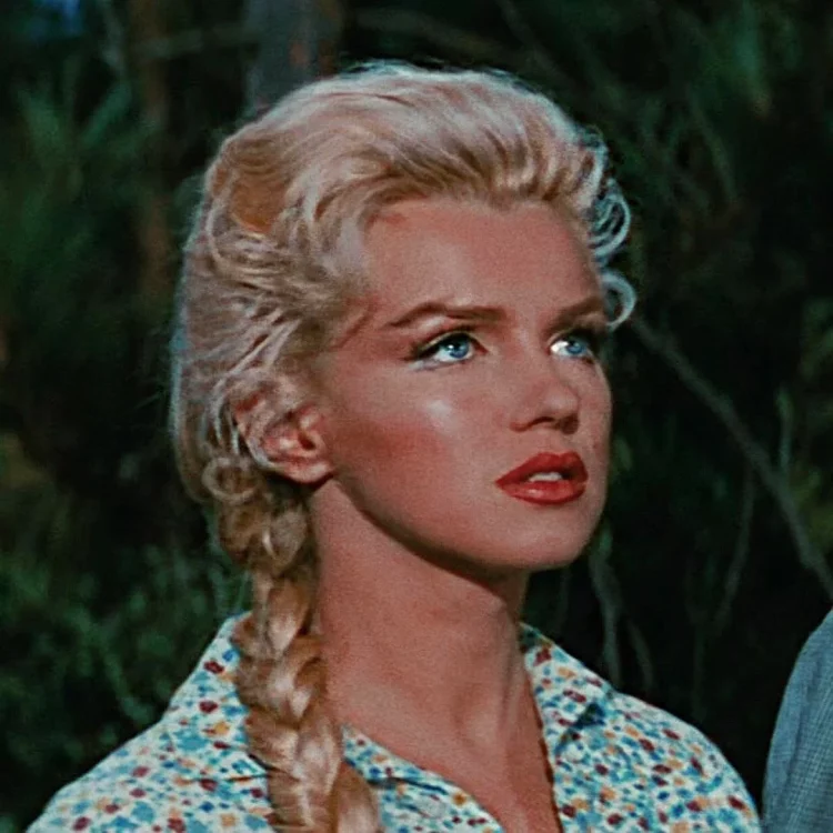 marilyn-in-river-of-no-return-1954-03 Мэрилин Монро в фильме Река не течет вспять 1954