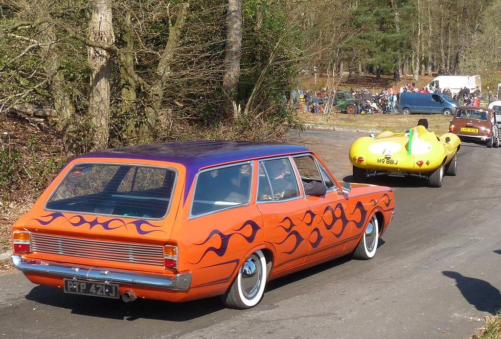Кастомный 1970 Opel Rekord Estate 1900, фото 4.