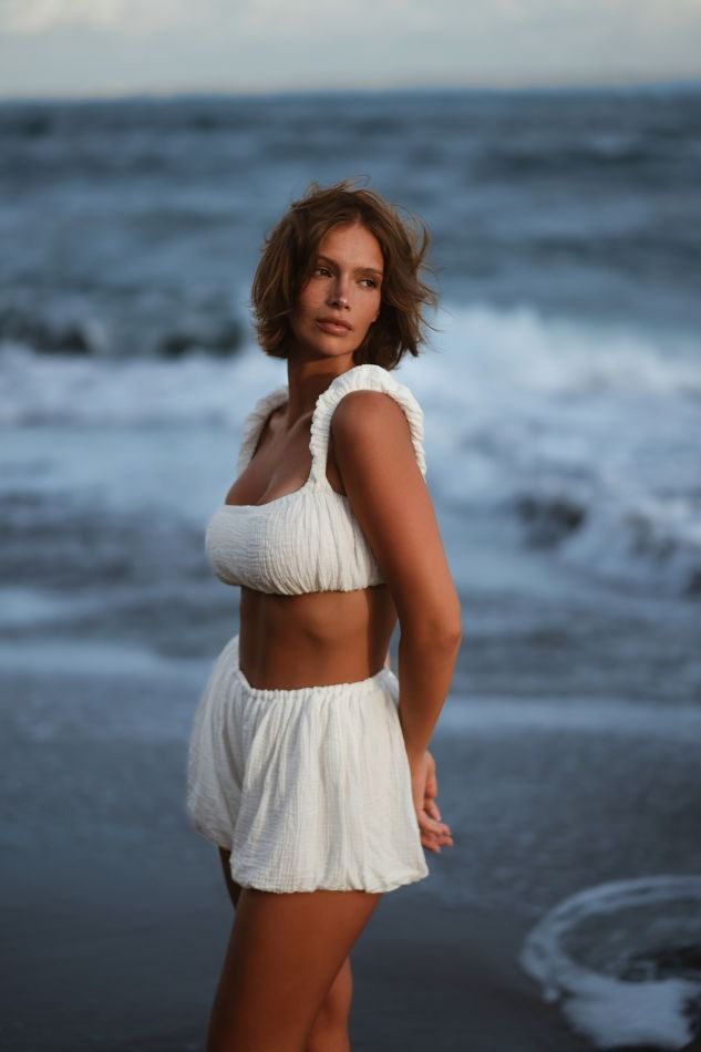 Naila May, фото модели в купальнике или нижнем белье